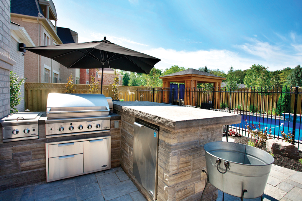 Outdoor2 Outdoor Lifestyles